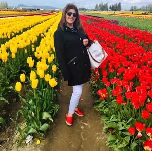 Meet your Posher, Juana m.